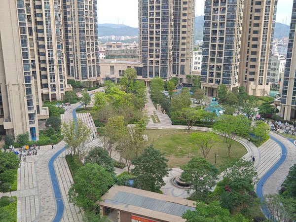 深圳龙岗坪地创城丁山河畔商圈推荐丁山河畔花园超棒3房出租 带空调