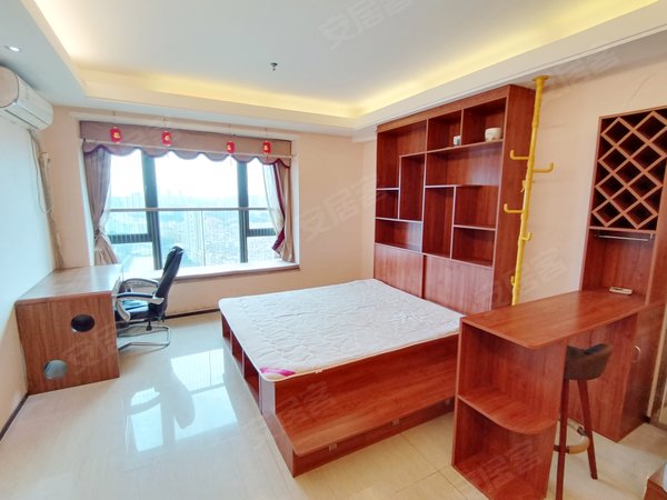 东莞莞城八达路恒大华府(商住楼)精装修的房子,拎包入住,高楼层,一线
