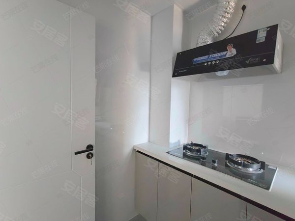 沈阳沈北新区蒲河新城荣盛盛京绿洲家电齐全 拎包入住长租价格可议