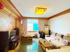 西双版纳景洪龙舟广场景洪市水务局家属楼 3室2卫 可预订过冬免费接送机。出租房源真实图片