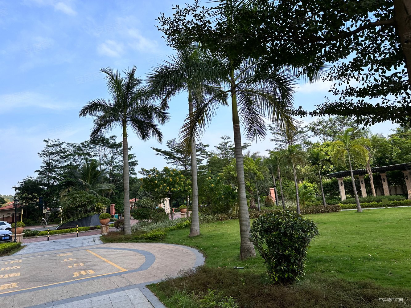 祈福海蓝天望湖,景观靓123方3房便宜卖150万,祈福南湾半岛二手房,150