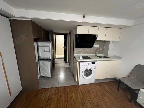 大江东宝龙广场公寓 七八号线青六中路地铁口旁边,钱塘租房-杭州58