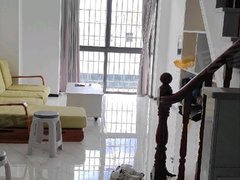 厦门海沧阿罗海广场达达自由城 2室1厅2卫出租房源真实图片