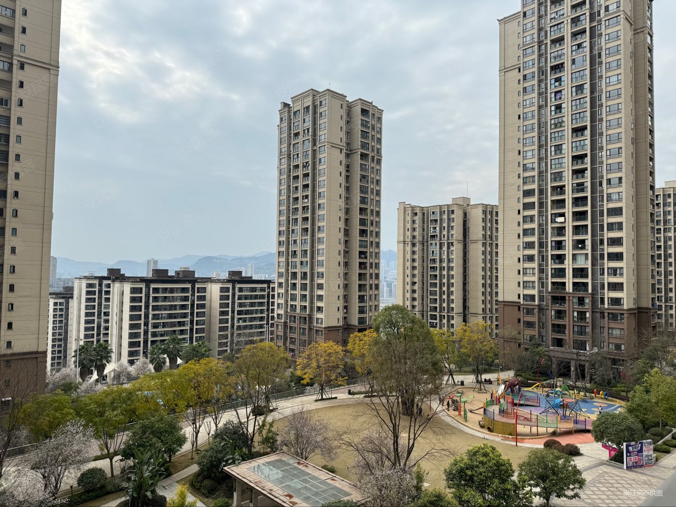 重庆房产网>重庆二手房>万州二手房>江南新区二手房>海成南滨上院(b区