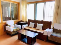 烟台莱阳莱阳城区市中心,一楼,带小房,三室1000出租房源真实图片