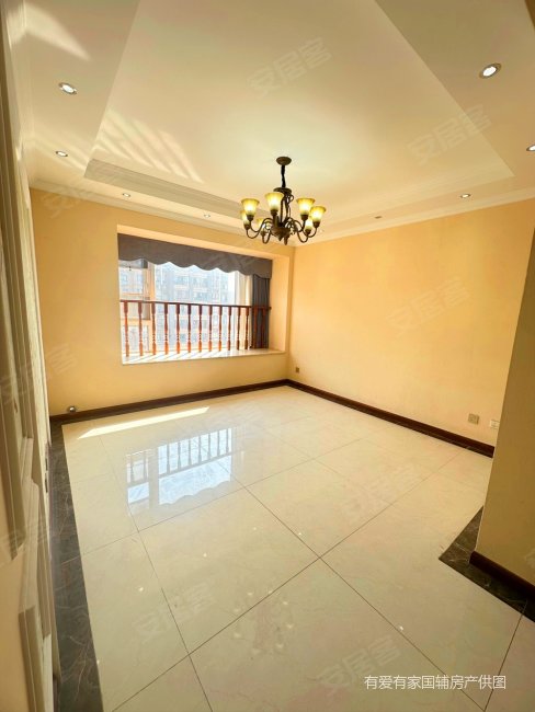 御廷上郡2室2厅1卫72.36㎡东128万