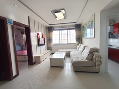 庆阳西峰西峰城区回民小学附近电梯房丨福阳家园纯南两居室丨带家具家电看房方便出租房源真实图片