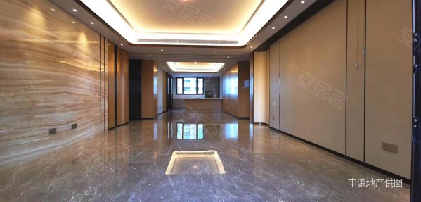 (万科翡翠雅宾利三期,已满2年送车位)(豪装带地暖随时看)