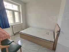 通辽科尔沁万达广场民大南 维多利附近 精装修两室1550押一付三 拎包入住三楼出租房源真实图片