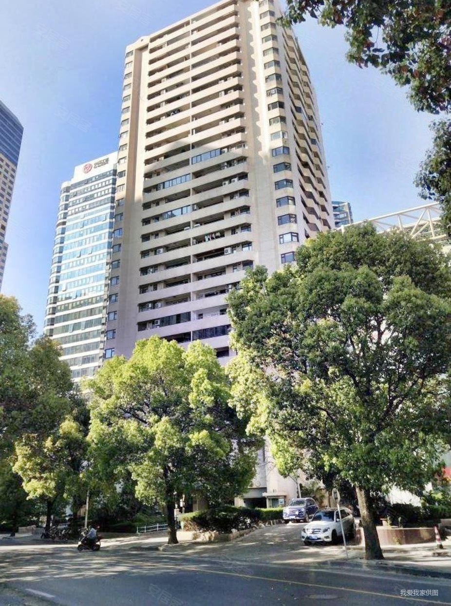 锦明大厦3室2厅2卫200㎡南北992万