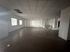 天津南开体育中心凌奥产业园国际公寓 1室2厅1卫 电梯房 290平米出租房源真实图片