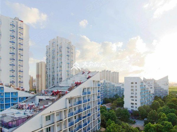 无锡惠山天一新城阳光100国际新城(南区)好停车!