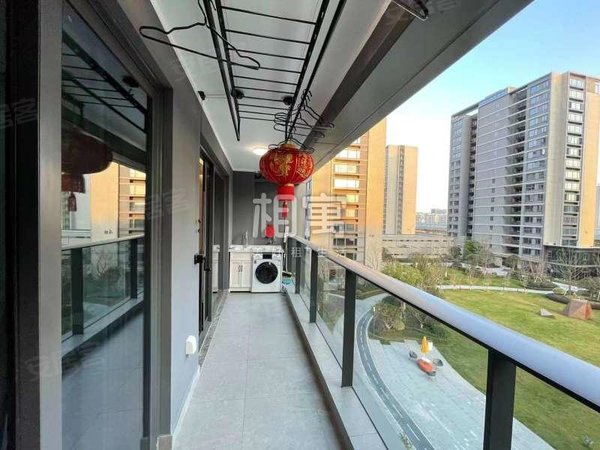 杭州拱墅万达广场风尚望和湾风尚望和湾 4室2厅2卫 精装修 南北通透