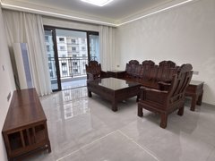 海丰城东城东城区新城和樾 电梯房 三房两厅两卫 拎包入住 租金2500元出租房源真实图片