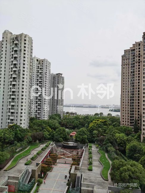 玲珑湾花园六区小区绿化高交通便利朝南商品房