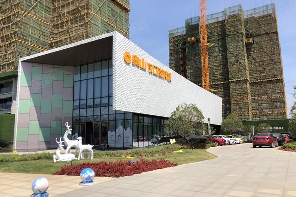 奥山汉口澎湃城