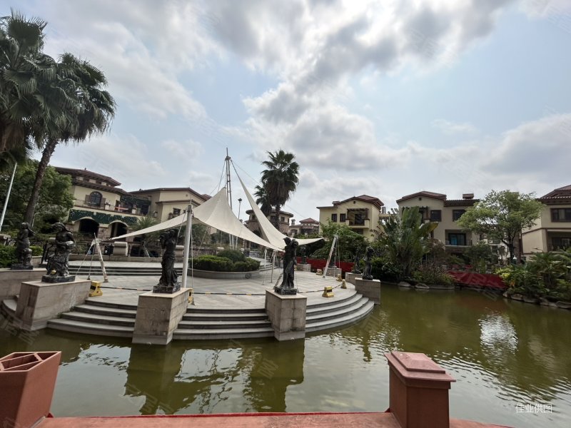 业主急麻了要钱不要房,前后望花园,海伦堡松湖湾二手房,115万,3室2厅