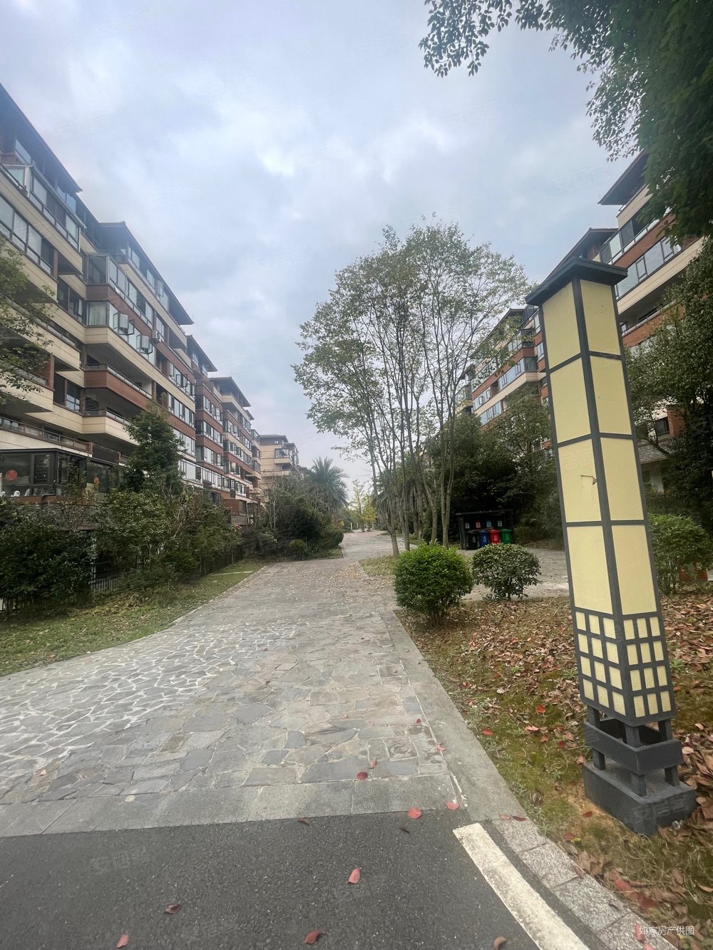 仁山公园紫荆苑