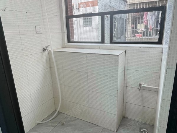 【多图】步涌新村,沙井租房,后亭地铁站精装电梯房大单间带阳台天然气