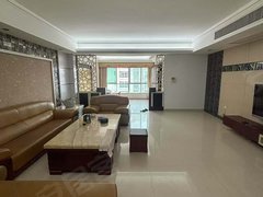 潮州湘桥潮枫路华庭雅筑电梯14楼247平5房2厅高档装修家具齐全拎包入住出租房源真实图片