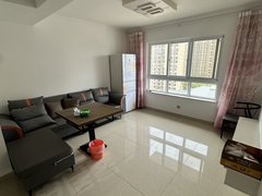 镇江句容碧桂园欢乐城急租 杨塘岗新居 精装修2室900出租房源真实图片