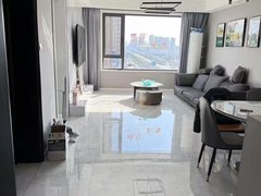 射阳射阳城南太阳城出租:风皇汇丰套间4室双卫精装修，通透，采光好，设施齐全，拎出租房源真实图片