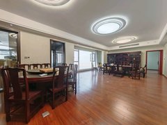 武汉青山建设二路一线江景房 全屋暖气 御江壹品青山樽270平精装四房两厅5卫出租房源真实图片