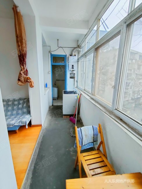 和平街地铁口一中附近小区,4楼,套二,双证齐全,郫县一中教师小区二手