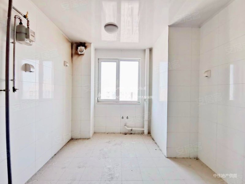 新上架房源 采光无忧 此价格送车位地下室 全明户型 价可谈,盛景家园