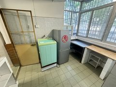 建设小区二层临近陕科大二厂方圆学校215医院陕中附院实验学校