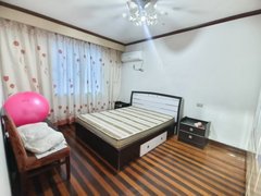 苏州常熟市区靠近万达比邻报慈小学报慈北村清爽装修两房南北通透全天采光出租房源真实图片
