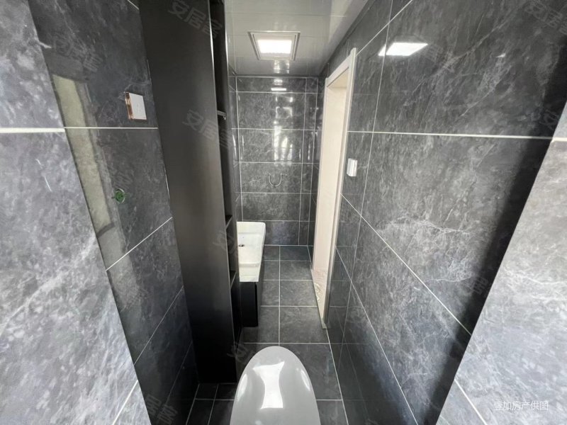 房源信息房源概况曹庆海4.9分佣金≤0.