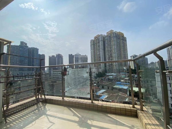 3号线晒布地铁站,4300元带大阳台两房,京基东方颐园出租房源真实图片