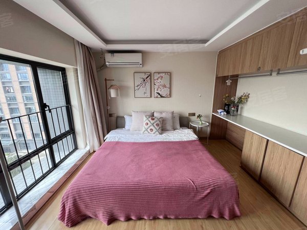 广州天河珠吉家和天曜网红复式两层 单身公寓 装修温馨舒适  配套成熟