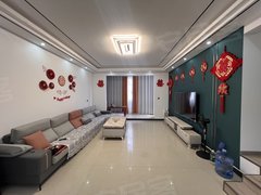 曲靖麒麟南城门南城门边上全新精装大四房第一次拿出来出租全新家具家电拎包入住出租房源真实图片