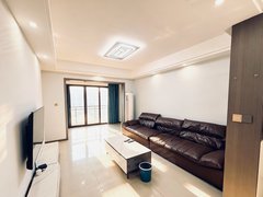 西双版纳景洪龙舟广场版纳上品 3室2厅1卫出租房源真实图片