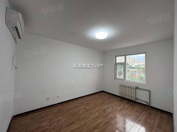 【多图】铁路南苑小区,鲁能领秀城租房,铁路南苑电梯房 紧挨北门学校