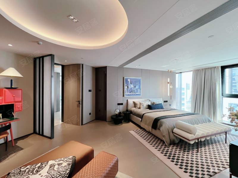 国贸精装现房,随时可以看房,梵悦108二手房,2200万,2室2厅,2卫,206