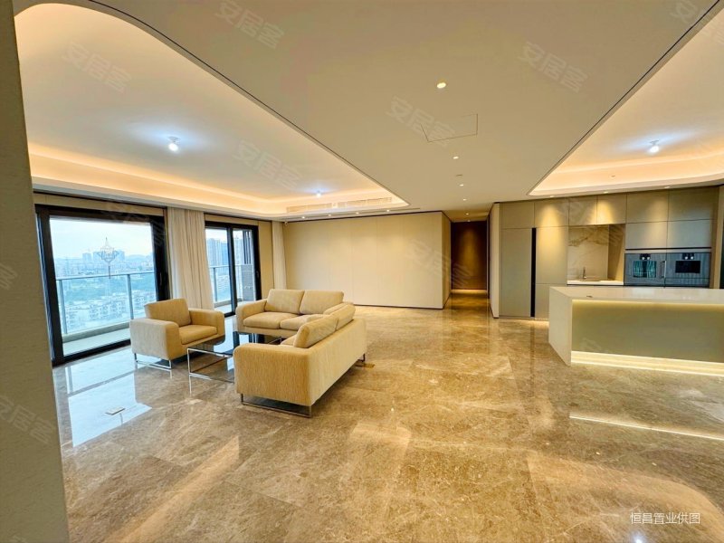 户型方正大气  贵享受新装修管家式管理