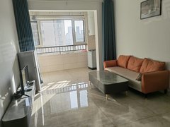 日照东港新市区万达商圈！厉家庄子南区，两室！短租！月租！看房方便押一付一出租房源真实图片