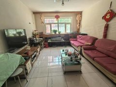 五家渠军垦路军垦路味多小区,一楼,三室,二中对面,交通便利出租房源真实图片