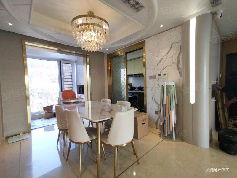 380万急售价可谈装修嗷嗷好10楼尚品南山中介费三千