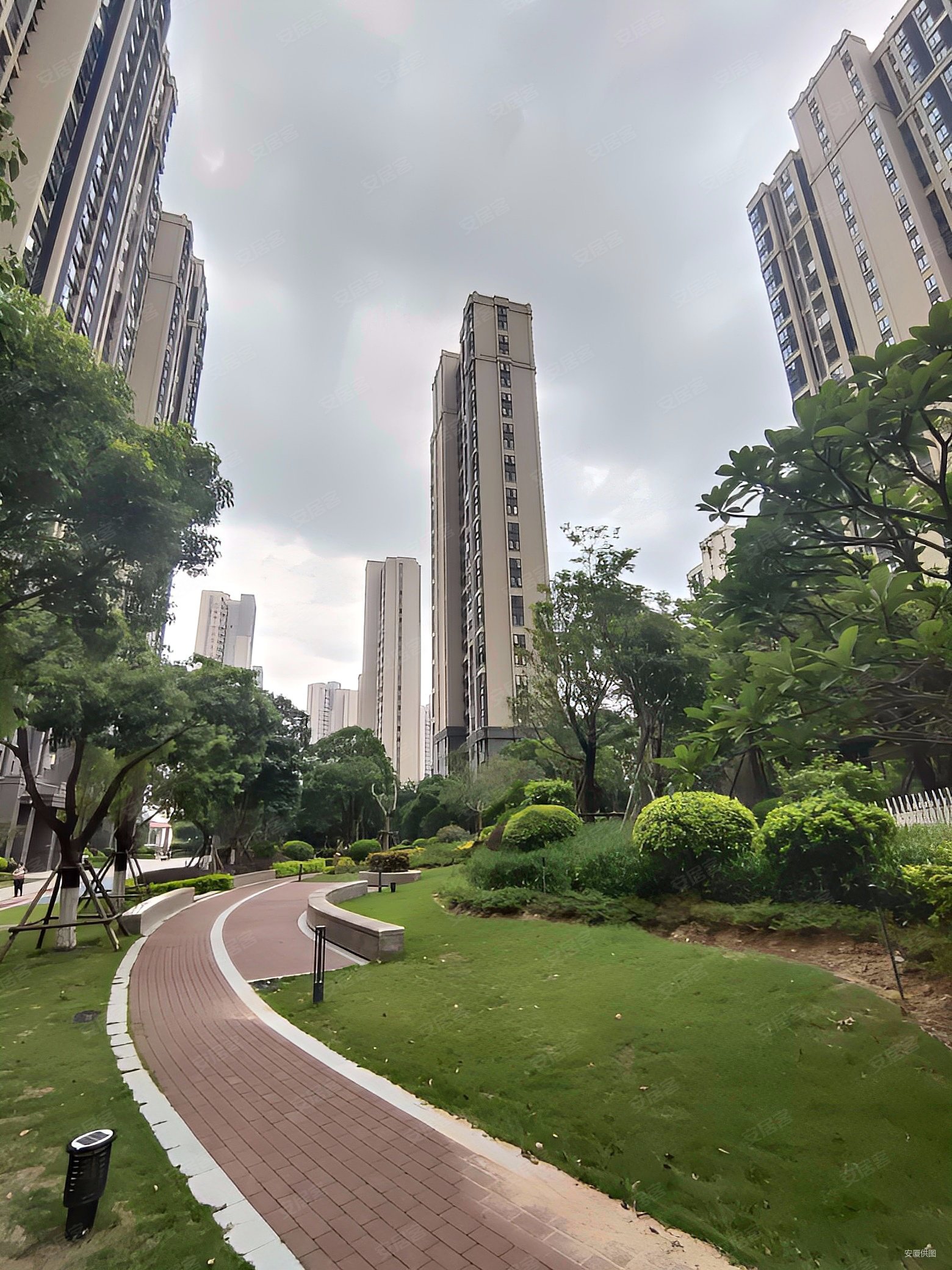 厦门房产网>厦门二手房>同安二手房>环东海域二手房>特房樾琴湾>