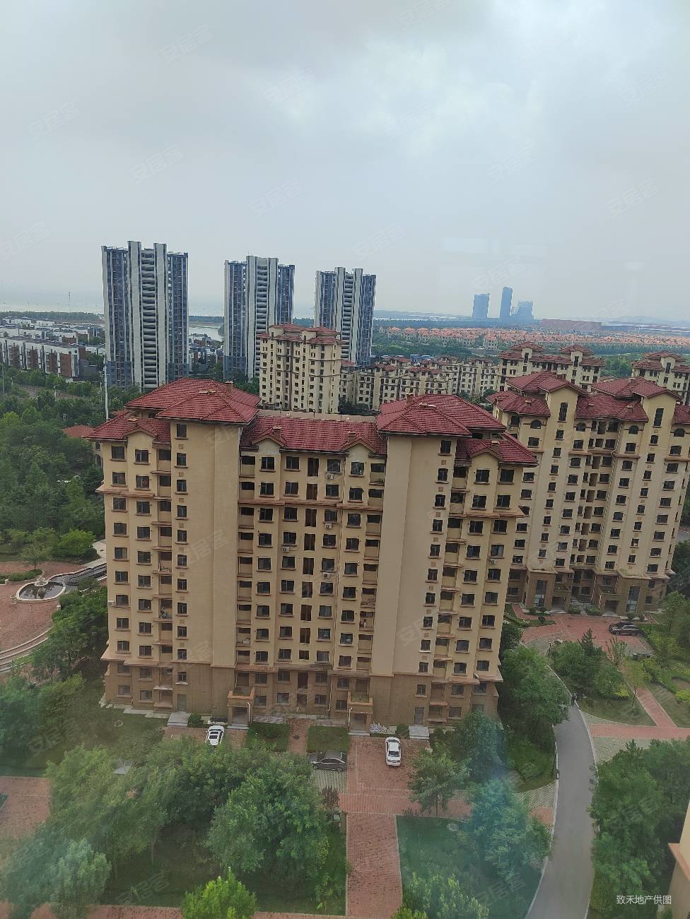 岭海逸景湾2室2厅1卫103.78㎡南北78万