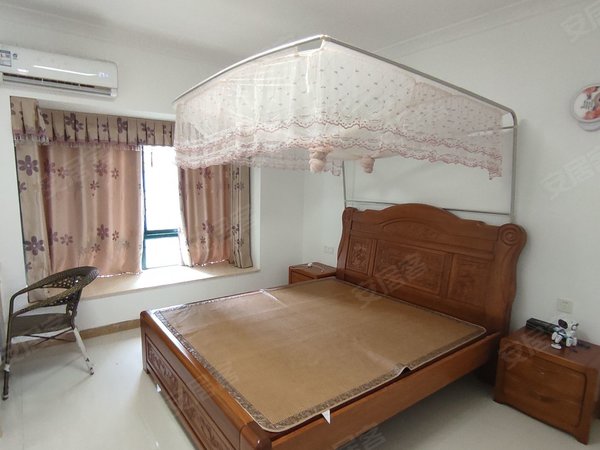 梧州长洲梧州站金源世家三龙大道 职业学院 金源世家 4室2厅2卫 电梯