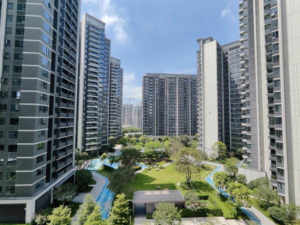 深圳南山海上世界半山臻境半山臻境 4室2厅2卫 电梯房 南北通透 180平