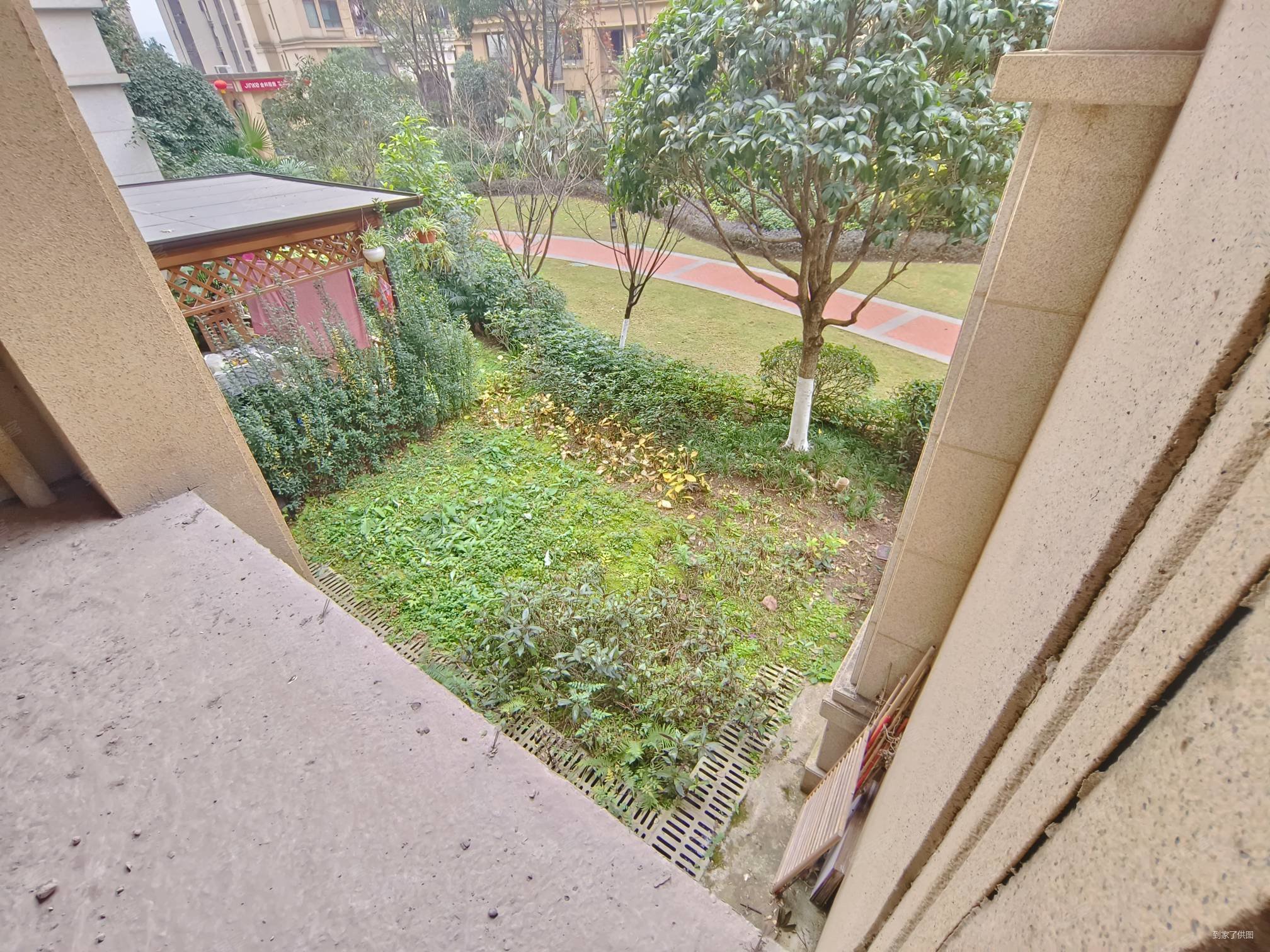 华美翡丽山(一期)3室2厅2卫95.7㎡南北135.5万