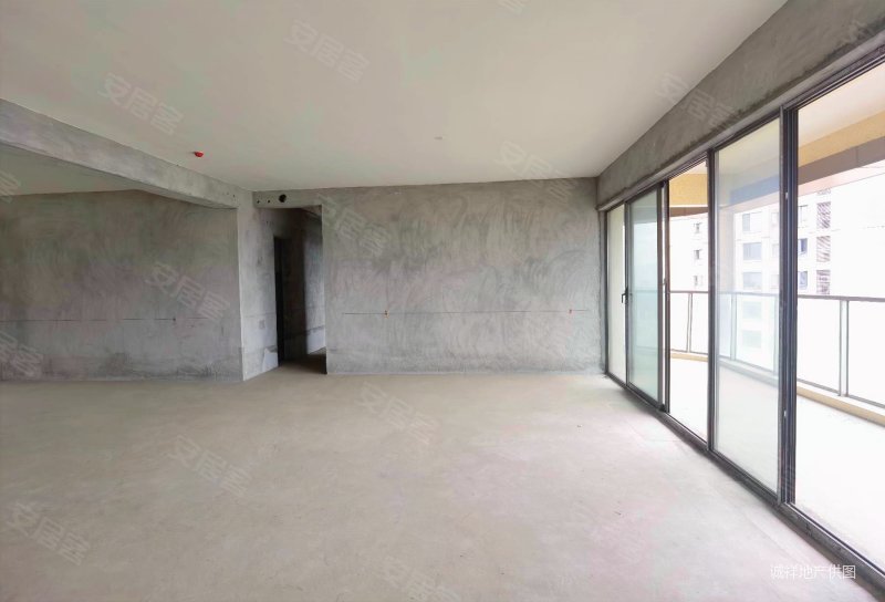 星悦北恒紫云 正规商品房 中间楼层采光好 有电梯 交通便利