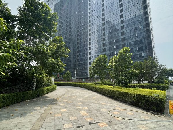 深圳龙岗平湖广源大厦(商住楼)广源精装复式两房  家具家电齐全  拎包