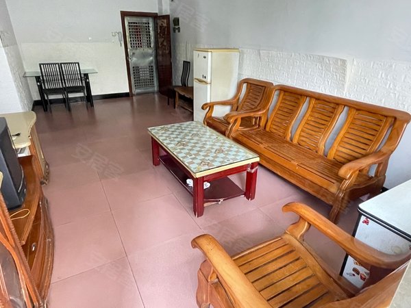 佛山南海黄岐黄岐明珠广场明珠广场三房一厅出租 近广州 近嘉洲广场金